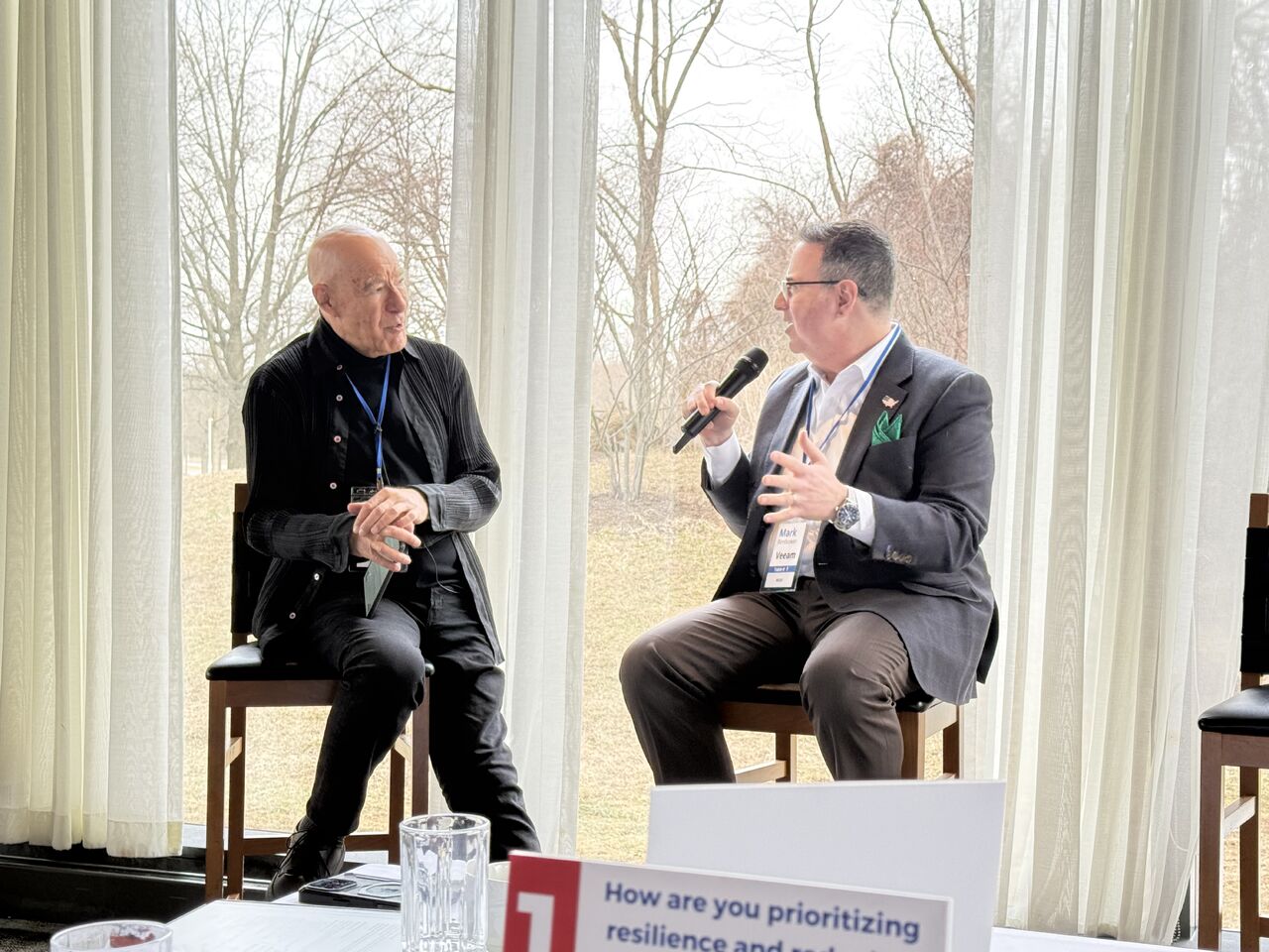 Mark Bentkower speaking at a Be Connected executive forum